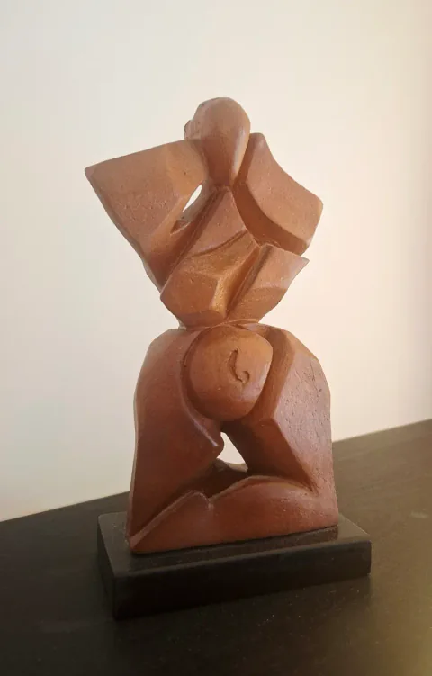 Figure Assise
